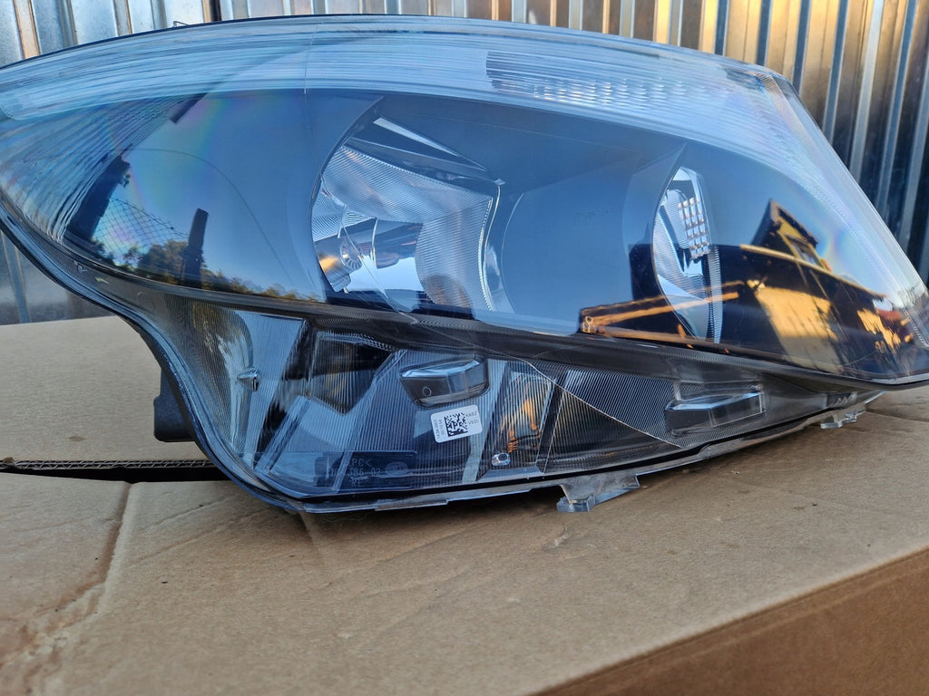 Frontscheinwerfer Mercedes-Benz Vito W447 A4479067800 Rechts Headlight SCH9278188279ux