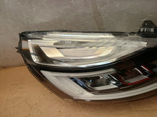Load image into Gallery viewer, Frontscheinwerfer Renault Clio IV 260100274R LED Rechts Scheinwerfer Headlight SCH1569403700en