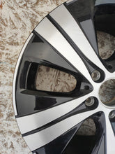 Load image into Gallery viewer, 1x Alufelge 17 Zoll 7.0&quot; 5x112 44 5ET Glanz Schwarz A2064014100 Mercedes-Benz