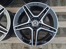Laden Sie das Bild in den Galerie-Viewer, 4x Alufelge 18 Zoll 7.5" 5x112 49ET Glanz Schwarz A1774011500 Mercedes-Benz W177 FEL6489997164rn