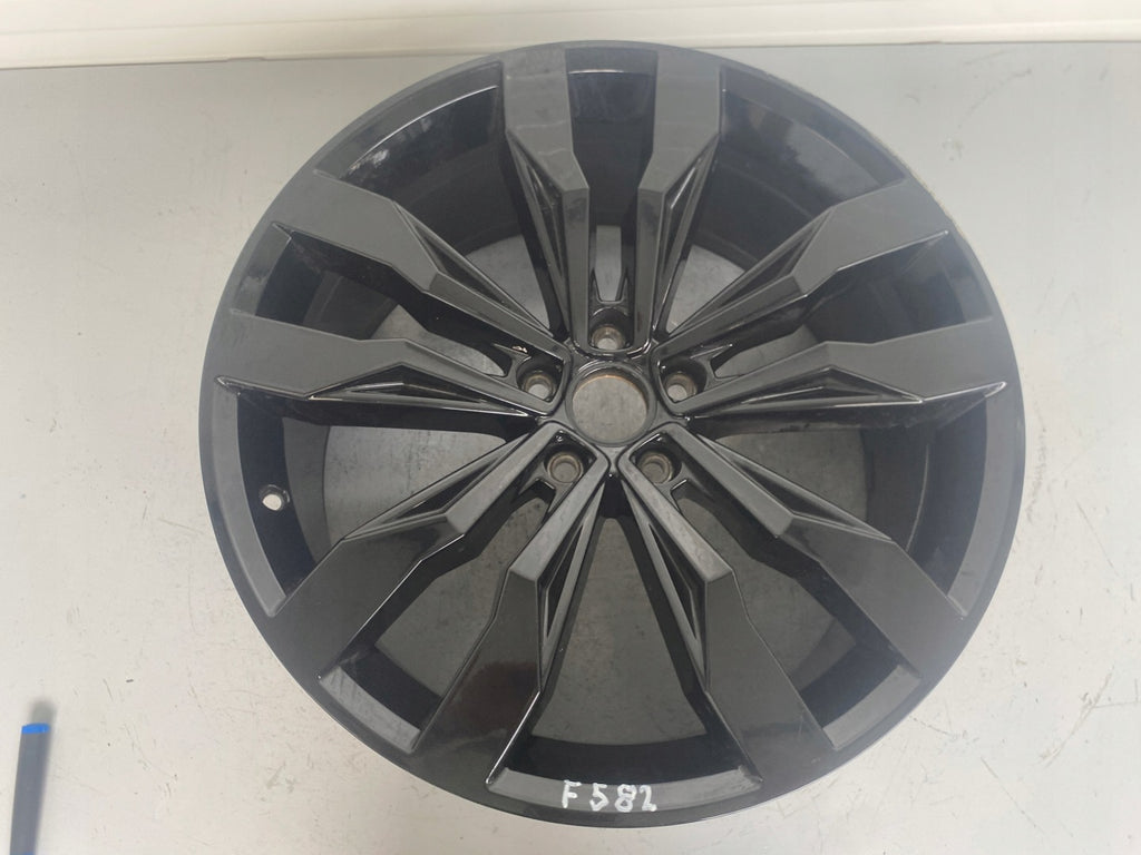 1x Alufelge 20 Zoll 8.5" 5x112 38ET Glanz Schwarz 5NA601025G Mg Tiguan Rim Wheel FEL7454355256fb