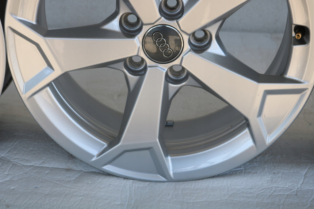 1x Alufelge 17 Zoll 6.5" 5x112 83A071497A Audi Q2 Rim Wheel FEL7107810423vs