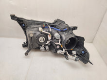 Laden Sie das Bild in den Galerie-Viewer, Frontscheinwerfer Toyota Land Cruiser 200 LC200 Xenon Links Headlight SCH1900364740fs