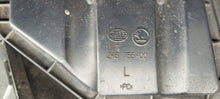 Laden Sie das Bild in den Galerie-Viewer, Frontscheinwerfer Skoda Superb I 24675500 Links Scheinwerfer Headlight SCH3043685152vn