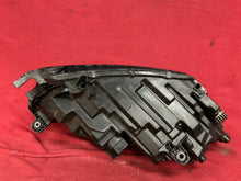 Laden Sie das Bild in den Galerie-Viewer, Frontscheinwerfer Skoda Octavia 5e3 5E4941015 LED Links Scheinwerfer Headlight SCH3671198799ps