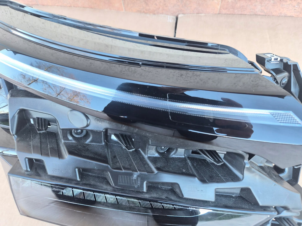 Frontscheinwerfer Skoda I 5LB941010 Rechts Scheinwerfer Headlight SCH9743269190uq