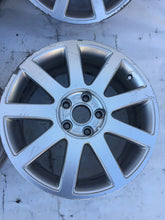 Load image into Gallery viewer, 1x Alufelge 17 Zoll 7.5&quot; 5x112 56ET 8P0601025Q Audi A3 Rim Wheel