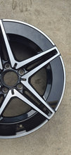 Laden Sie das Bild in den Galerie-Viewer, 1x Alufelge 18 Zoll 7.5" 5x112 40ET Glanz A2064017600 Mercedes-Benz W206 FEL5092643331to