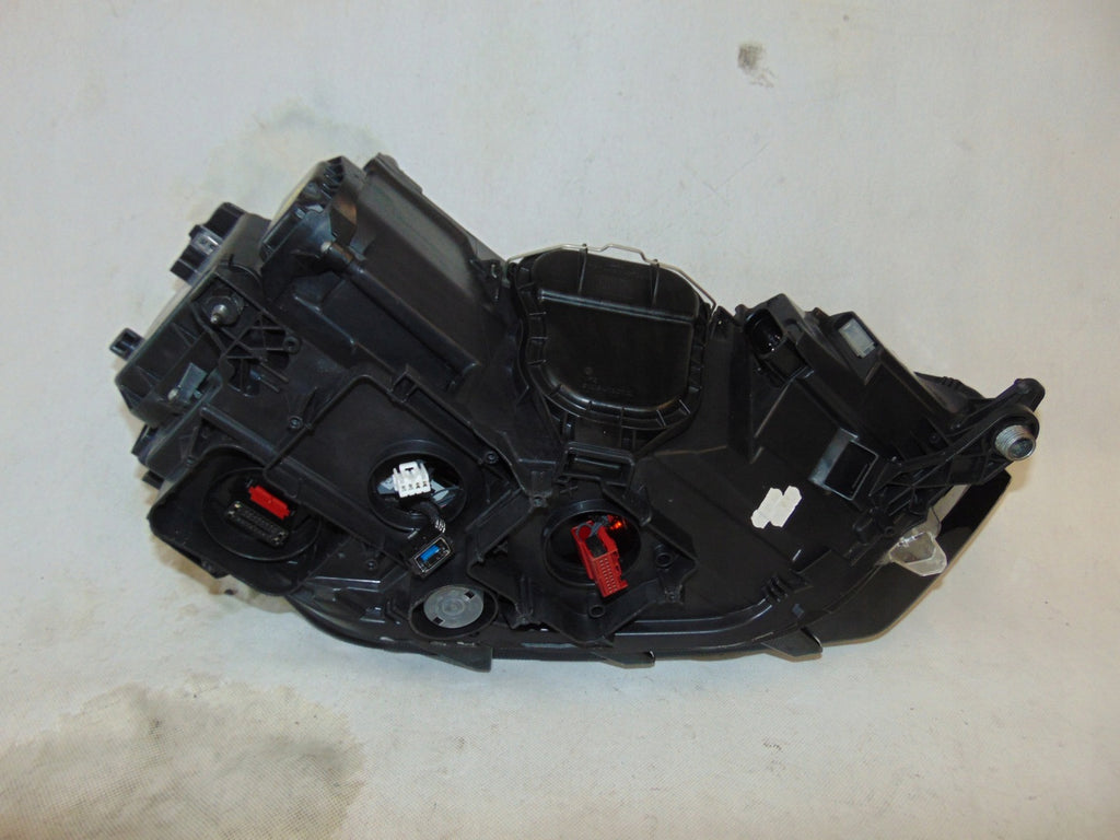 Frontscheinwerfer VW Golf Sportsvan 517941033B Xenon Links Headlight SCH6500007701eo