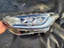 Load image into Gallery viewer, Frontscheinwerfer Toyota Yaris EUK0-8 Full LED Links Scheinwerfer Headlight SCH5454280410fr
