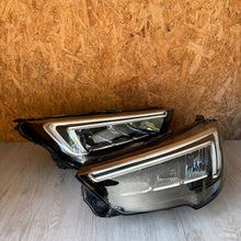 Laden Sie das Bild in den Galerie-Viewer, Frontscheinwerfer Opel Crossland X 39153538 39153539 LED Ein Satz Headlight SCH8554940987xs