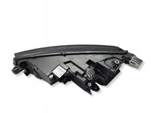 Laden Sie das Bild in den Galerie-Viewer, Frontscheinwerfer Skoda Octavia IV 5E4941016B LED Rechts Scheinwerfer Headlight SCH2315804067cl