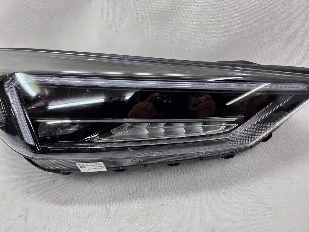 Frontscheinwerfer Hyundai Tucson SPP17760 92102D7700 Rechts Headlight SCH2307156841gg