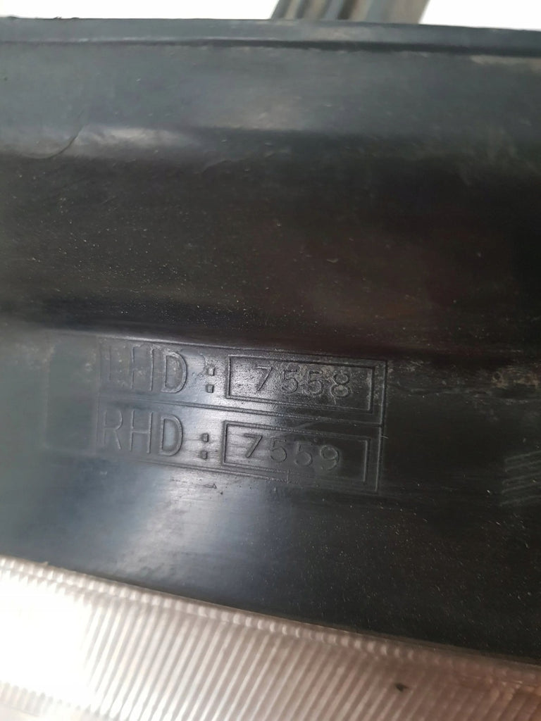 Frontscheinwerfer Hyundai Matrix Links Scheinwerfer Headlight SCH3045755599cm