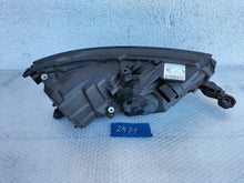 Laden Sie das Bild in den Galerie-Viewer, Frontscheinwerfer Skoda Fabia III 6V1941015F LED Links Scheinwerfer Headlight SCH9803113796et