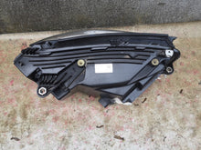 Laden Sie das Bild in den Galerie-Viewer, Frontscheinwerfer Mercedes-Benz Glc X253 A2539066303 Links Headlight SCH8142754805nl