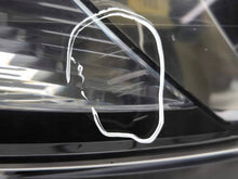 Laden Sie das Bild in den Galerie-Viewer, Frontscheinwerfer Opel Zafira C 39009024 Rechts Scheinwerfer Headlight