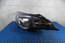 Laden Sie das Bild in den Galerie-Viewer, Frontscheinwerfer Opel Astra K 39195689 Rechts Scheinwerfer Headlight SCH7858463058hb