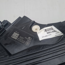 Laden Sie das Bild in den Galerie-Viewer, Frontscheinwerfer Ford I Glc A2549061500 Links Scheinwerfer Headlight SCH8772696558fr