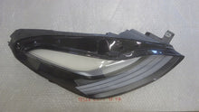 Laden Sie das Bild in den Galerie-Viewer, Frontscheinwerfer Tesla 3 1514953-00-D Full LED Rechts Scheinwerfer Headlight SCH7351519019ll