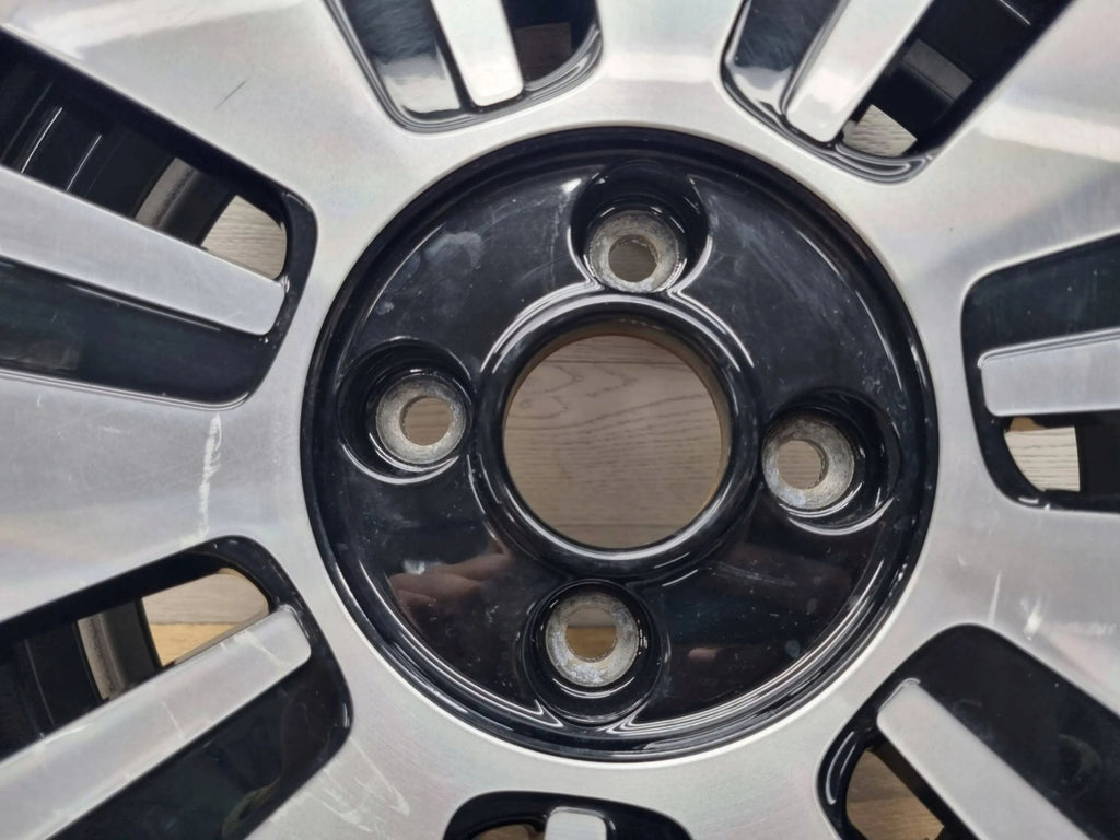 1x Alufelge 15 Zoll 5.0" 4x100 35ET Glanz Silber 1S0601025AH VW Up Rim Wheel FEL2183620089gc