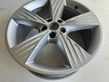 Load image into Gallery viewer, 1x Alufelge 19 Zoll 8.0" 5x112 45ET Glanz Silber 89A601025B Audi E-Tron FEL9625343603me