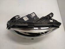 Laden Sie das Bild in den Galerie-Viewer, Frontscheinwerfer Mercedes-Benz W246 A2469063301 Full LED Rechts oder Links SCH7951732270to