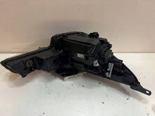 Load image into Gallery viewer, Frontscheinwerfer Hyundai Elantra VII 92101-AA000 Links Scheinwerfer Headlight