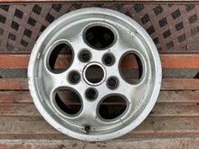 Laden Sie das Bild in den Galerie-Viewer, 1x Alufelge 16 Zoll 7.0&quot; 5x130 65ET 92836101600 Porsche 928 Rim Wheel