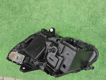 Laden Sie das Bild in den Galerie-Viewer, Frontscheinwerfer Mercedes-Benz W205 A2059062604 Full LED Rechts Headlight SCH6687974584rt