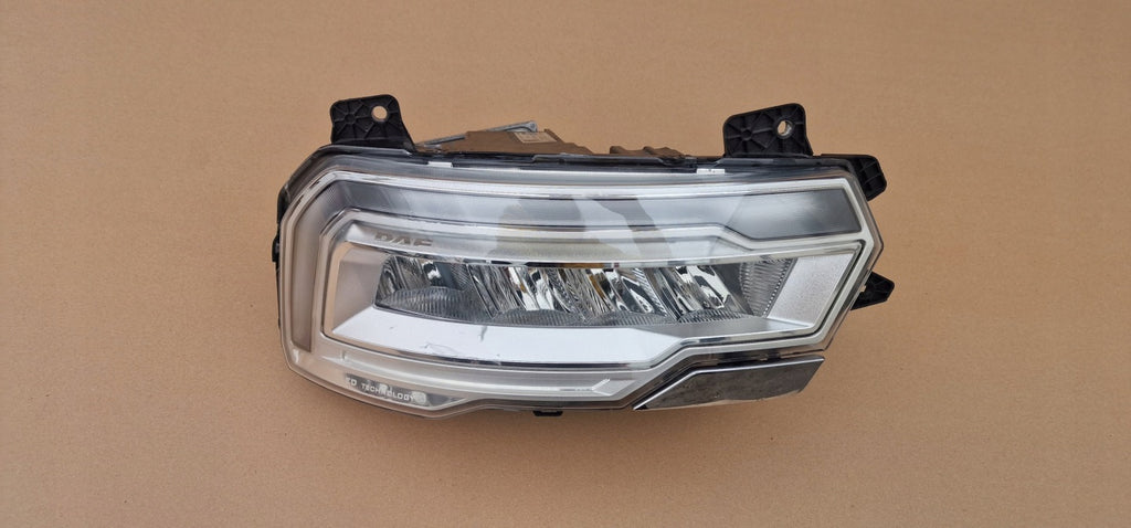 Frontscheinwerfer Daf 2188985 Rechts Scheinwerfer Headlight SCH7135601924kd
