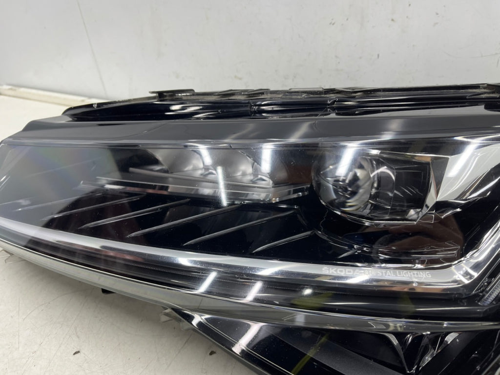 Frontscheinwerfer Skoda Superb III 3V1941015D LED Links Scheinwerfer Headlight SCH7996992776fb