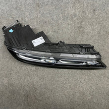 Laden Sie das Bild in den Galerie-Viewer, Frontscheinwerfer BMW 7 9879935 9879936 LED Ein Satz Scheinwerfer Headlight SCH7479333315zu