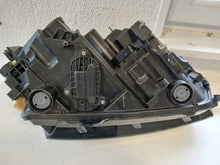 Laden Sie das Bild in den Galerie-Viewer, Frontscheinwerfer Skoda Scala 657941015C Full LED Ein Stück (Rechts oder Links) SCH1214615622sr