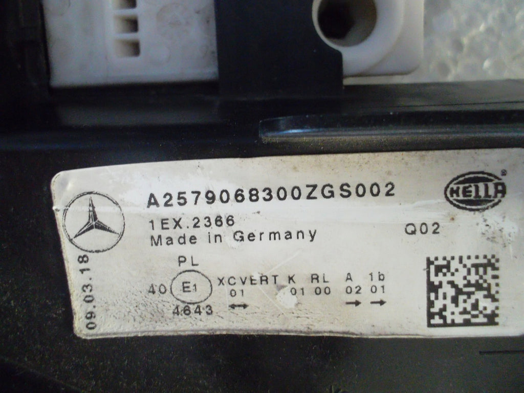 Frontscheinwerfer Mercedes-Benz Cls A2579068400 LED Rechts Headlight SCH1776367879ka