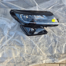 Load image into Gallery viewer, Frontscheinwerfer Skoda Kodiaq 566941016H 7P5941591AJ Rechts Headlight SCH8332030859bm