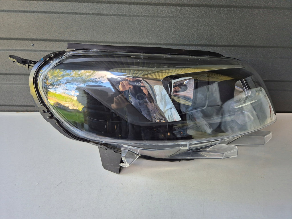 Frontscheinwerfer Opel Zafira Vivaro C 9832836480 Xenon Rechts Headlight