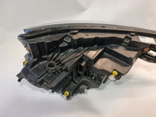 Laden Sie das Bild in den Galerie-Viewer, Frontscheinwerfer Skoda Kamiq 658941015B Links Scheinwerfer Headlight SCH9223642025hr
