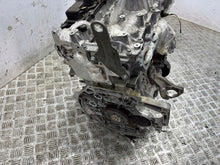 Laden Sie das Bild in den Galerie-Viewer, Motor Citroën Berlingo EB2ADT 1.2 110PS 81kW 2024 Benzin Engine Unkomplett MOT8484444892la