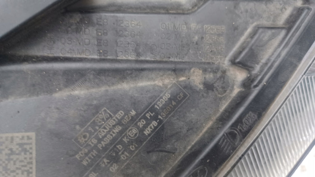 Frontscheinwerfer Ford Focus NX7B-13E014-CF Rechts Scheinwerfer Headlight SCH8628395612js