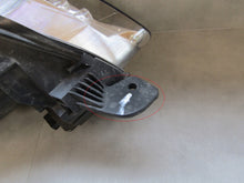 Laden Sie das Bild in den Galerie-Viewer, Frontscheinwerfer Toyota Proace 9808589980 Xenon Links Scheinwerfer Headlight SCH9561053647rb
