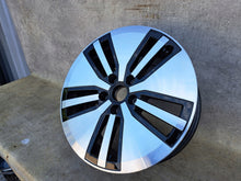 Load image into Gallery viewer, 1x Alufelge 17 Zoll 7.0&quot; 5x112 3G0601025AM VW Passat B8 Rim Wheel