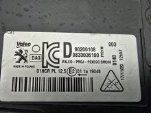 Laden Sie das Bild in den Galerie-Viewer, Frontscheinwerfer Peugeot 208 9833036180 LED Rechts Scheinwerfer Headlight SCH2162498425ae