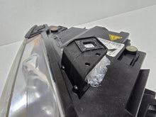 Laden Sie das Bild in den Galerie-Viewer, Frontscheinwerfer Audi A4 B7 8E0941004AM Xenon Rechts Scheinwerfer Headlight