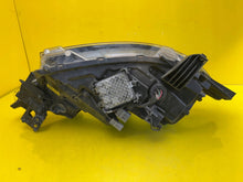 Laden Sie das Bild in den Galerie-Viewer, Frontscheinwerfer Mitsubishi Outlander III 8301D3-31 LED Links Headlight SCH4585300948jn