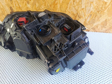 Laden Sie das Bild in den Galerie-Viewer, Frontscheinwerfer VW Golf Sportsvan 517941751B Xenon Links Headlight SCH8537797141cs