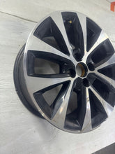 Laden Sie das Bild in den Galerie-Viewer, 1x Alufelge 16 Zoll 6.5" 4x100 403001198R Renault Clio Sandero Stepway Rim Wheel FEL7496811982hi