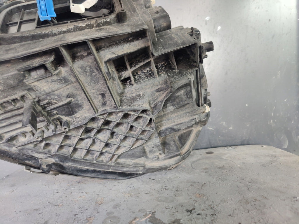 Frontscheinwerfer Mercedes-Benz Cla A1189067001 Rechts Scheinwerfer Headlight SCH4558470020zp