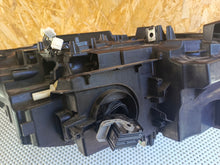 Laden Sie das Bild in den Galerie-Viewer, Frontscheinwerfer BMW 3 F34 6311-7470441-03 LED Ein Stück (Rechts oder Links) SCH4731818711rt