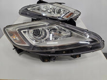 Load image into Gallery viewer, Frontscheinwerfer Mazda Cx-9 TD84-51030 Ein Stück (Rechts oder Links) Headlight SCH4068358117zy
